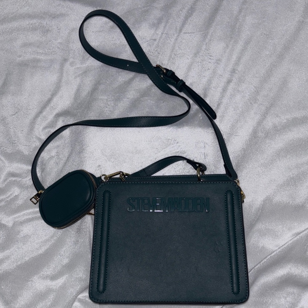 Steve Madden Green Crossbody Bag with Coin Pouch